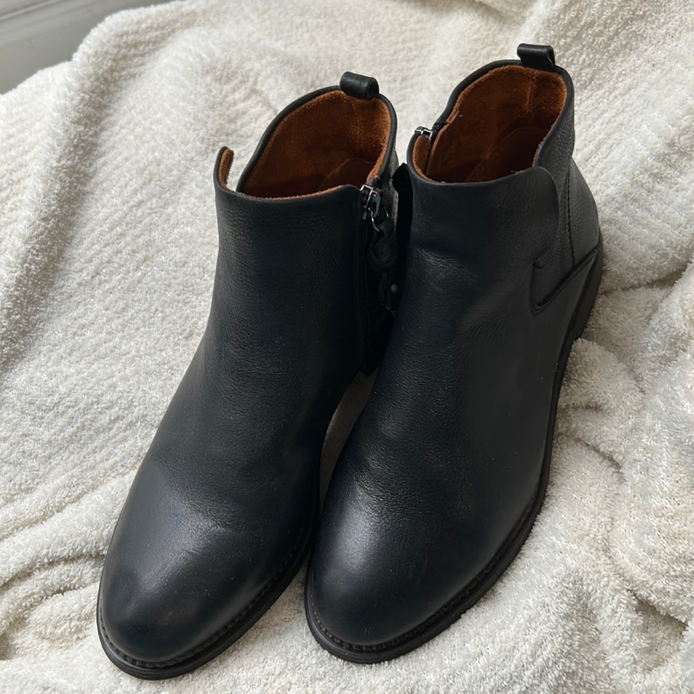 Franco Sarto